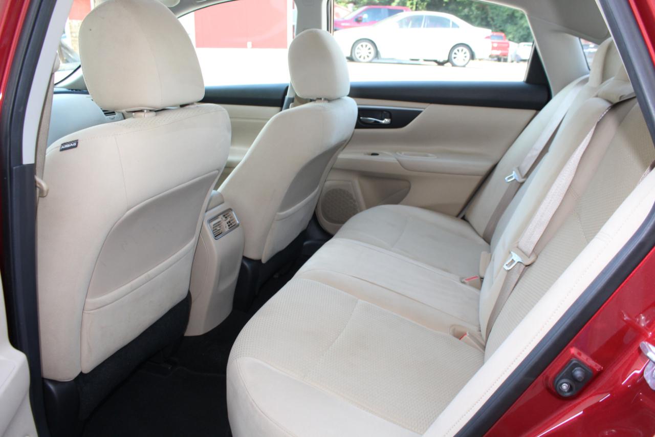 Nissan Altima 2.5 SV 2015