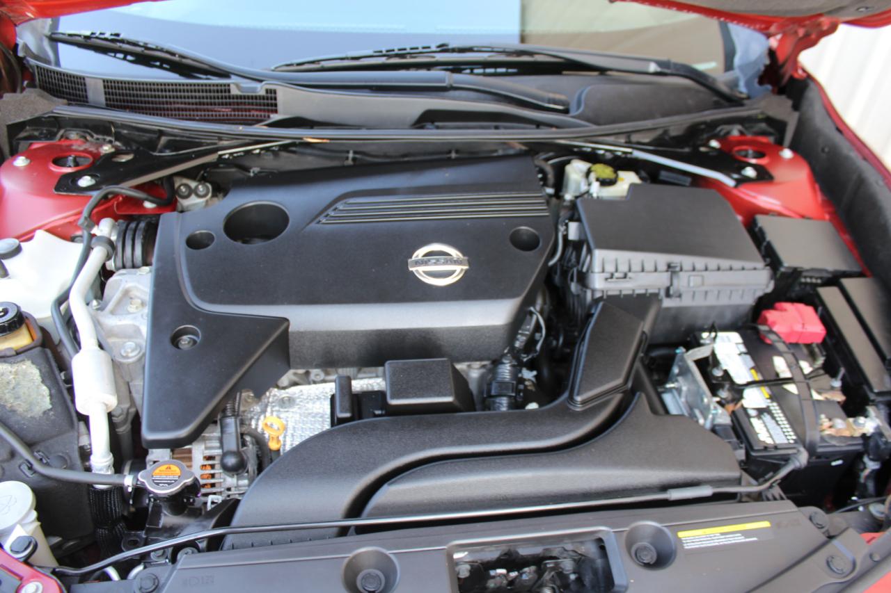 Nissan Altima 2.5 SV 2015