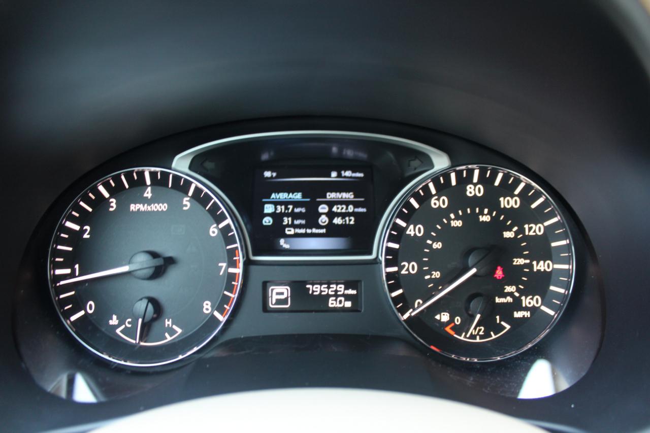 Nissan Altima 2.5 SV 2015