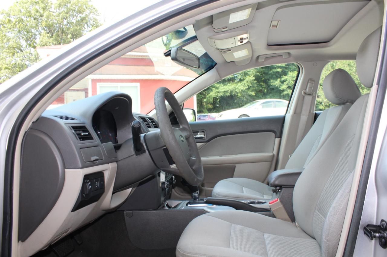 Ford Fusion SE 2012