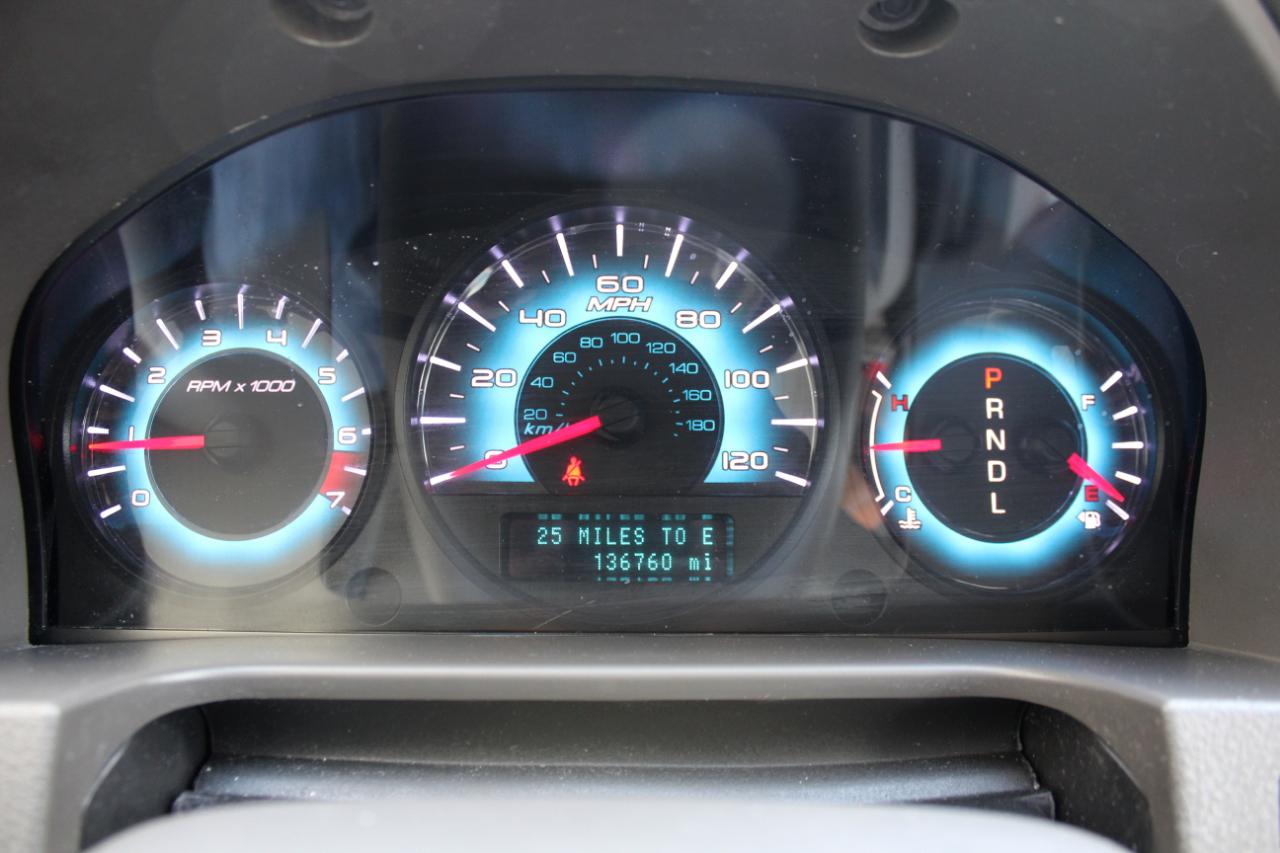 Ford Fusion SE 2012