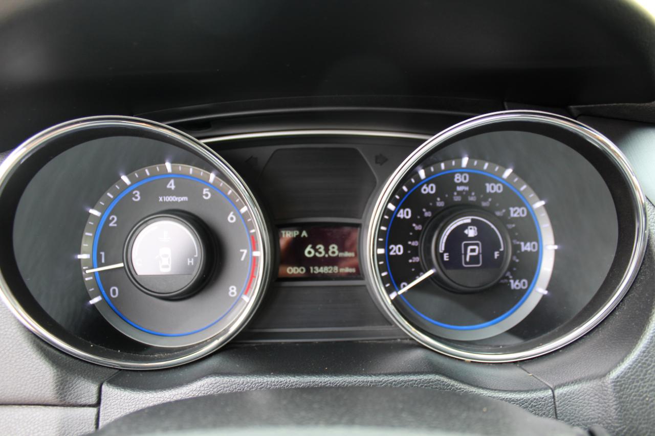 Hyundai Sonata Limited Auto 2013