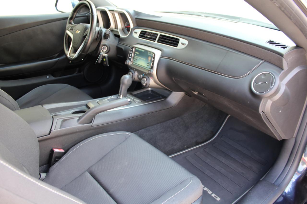 Chevrolet Camaro Coupe 1LT 2014