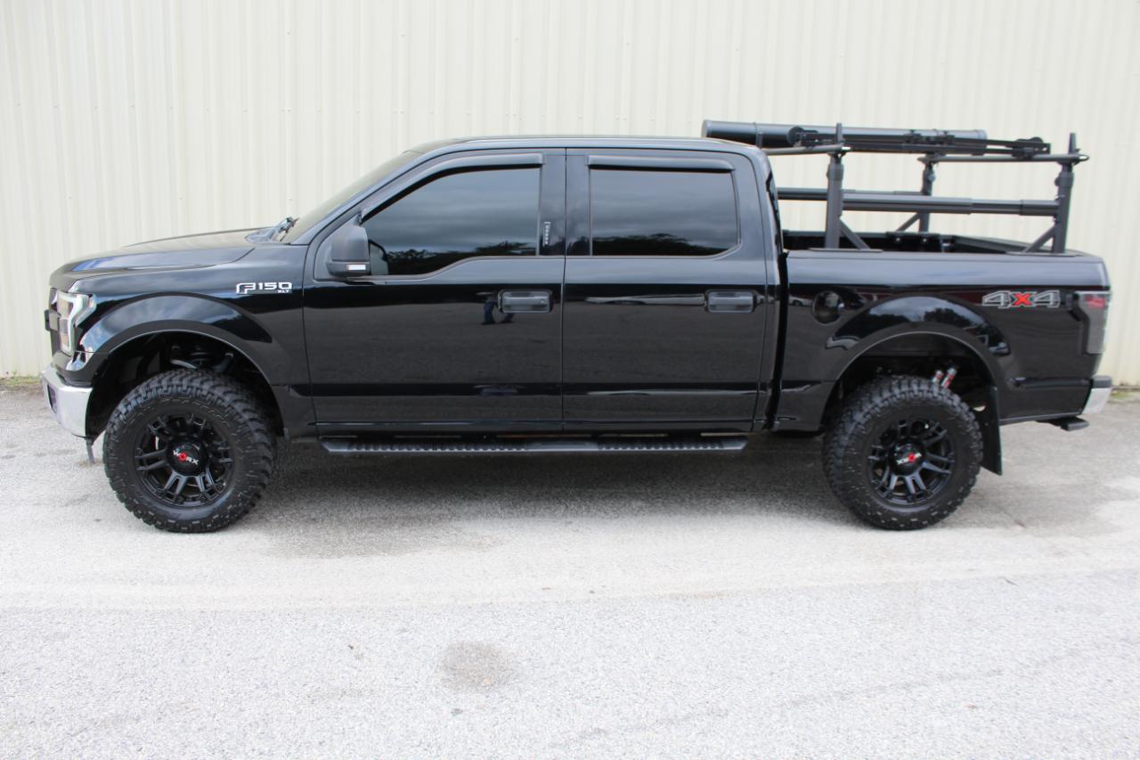 Ford F-150 XLT SuperCrew 5.5-ft. Bed 4WD 2017