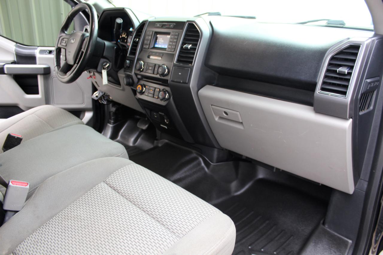 Ford F-150 XLT SuperCrew 5.5-ft. Bed 4WD 2017