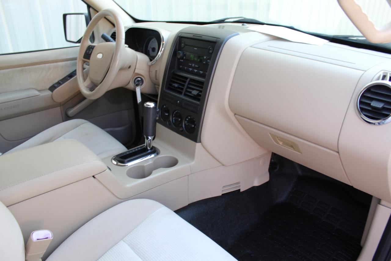 Ford Explorer Sport Trac Limited 4.0L 2WD 2007