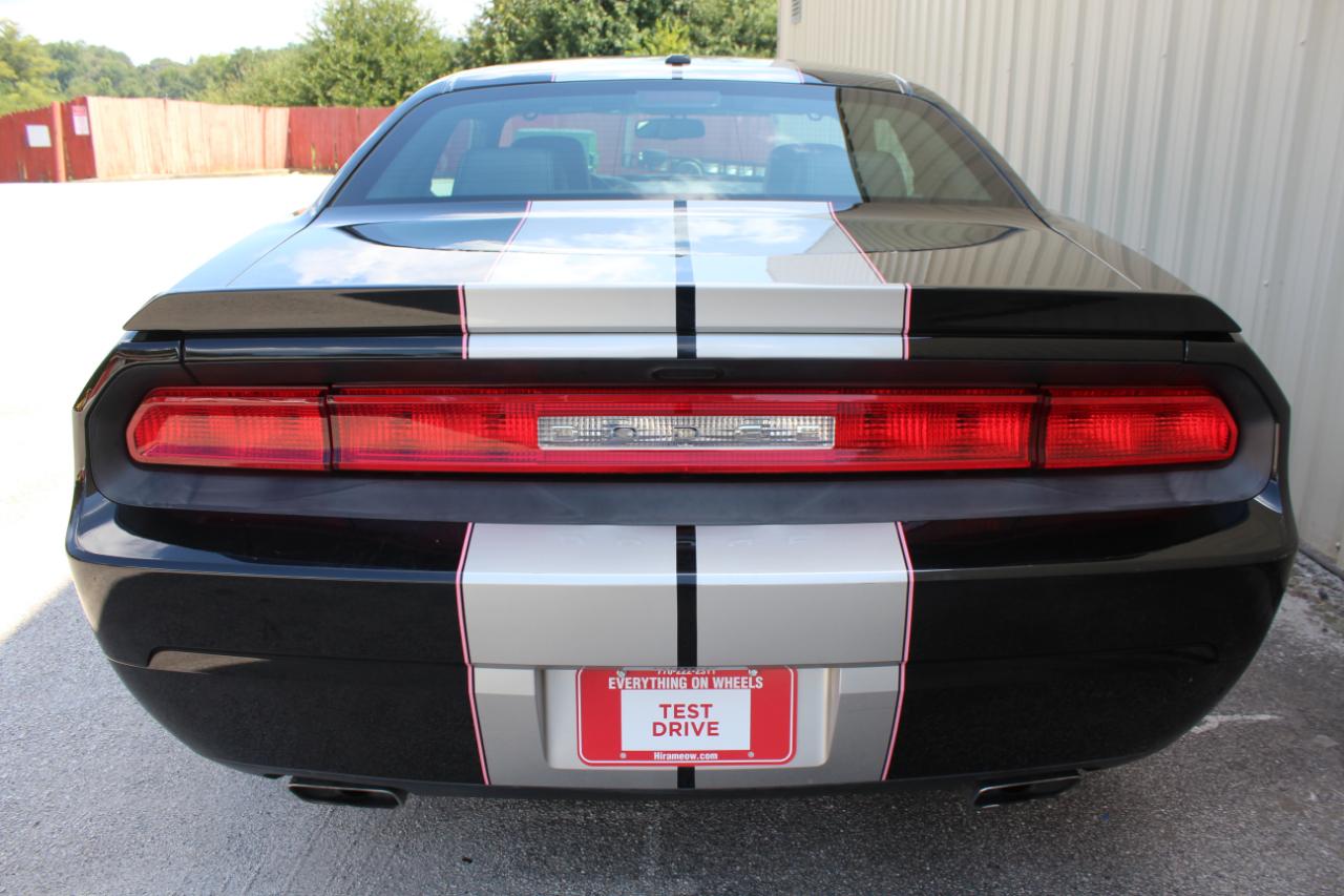 Dodge Challenger 2dr Cpe R/T Plus 2012