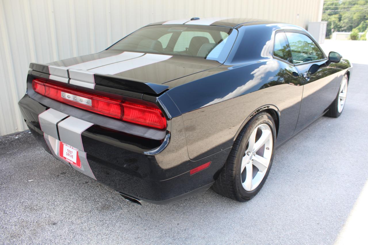 Dodge Challenger 2dr Cpe R/T Plus 2012