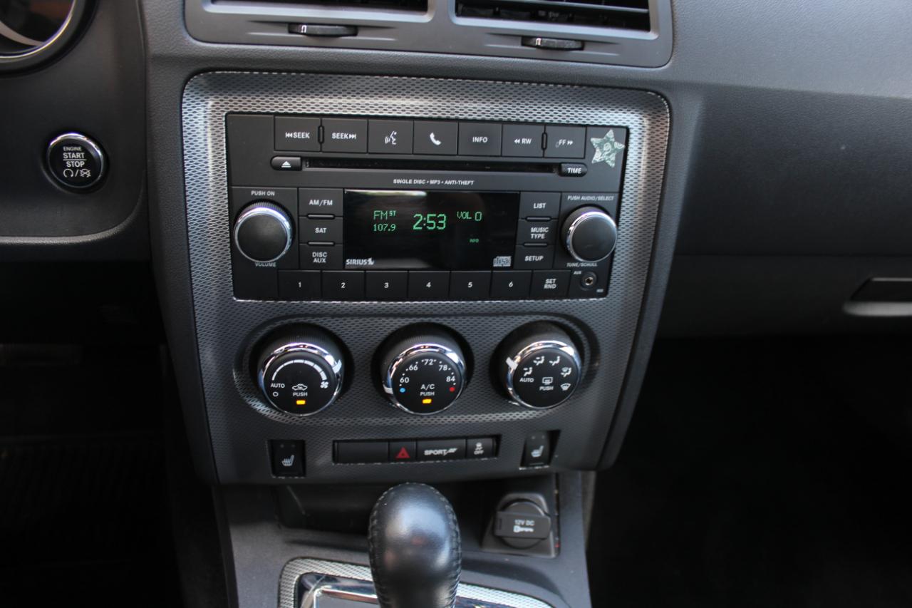 Dodge Challenger 2dr Cpe R/T Plus 2012