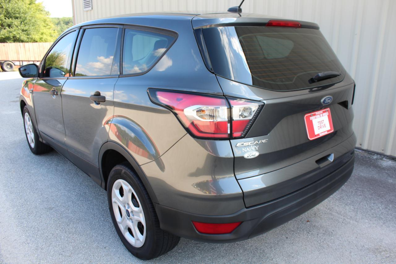 Ford Escape S 2017