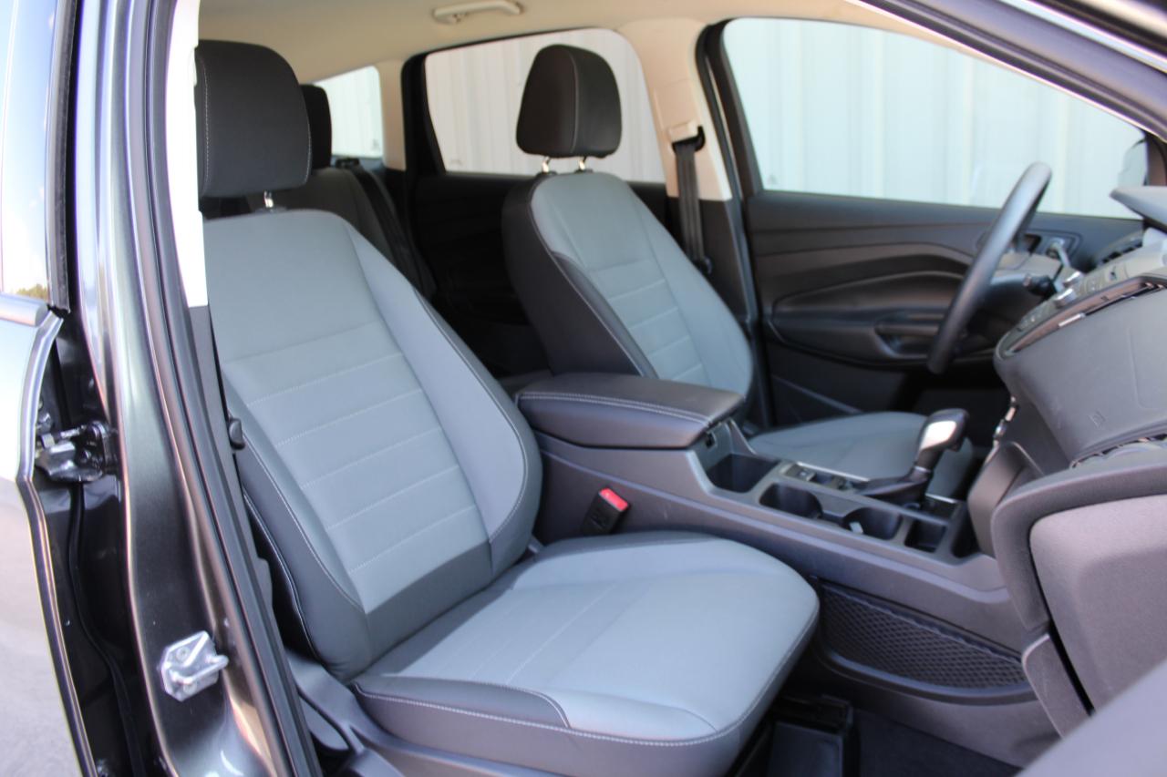 Ford Escape S 2017