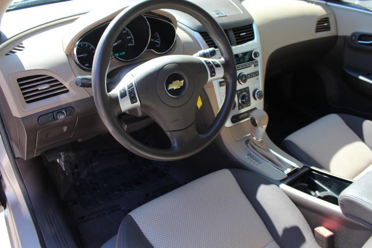 Chevrolet Malibu LT 4D Sedan 2011