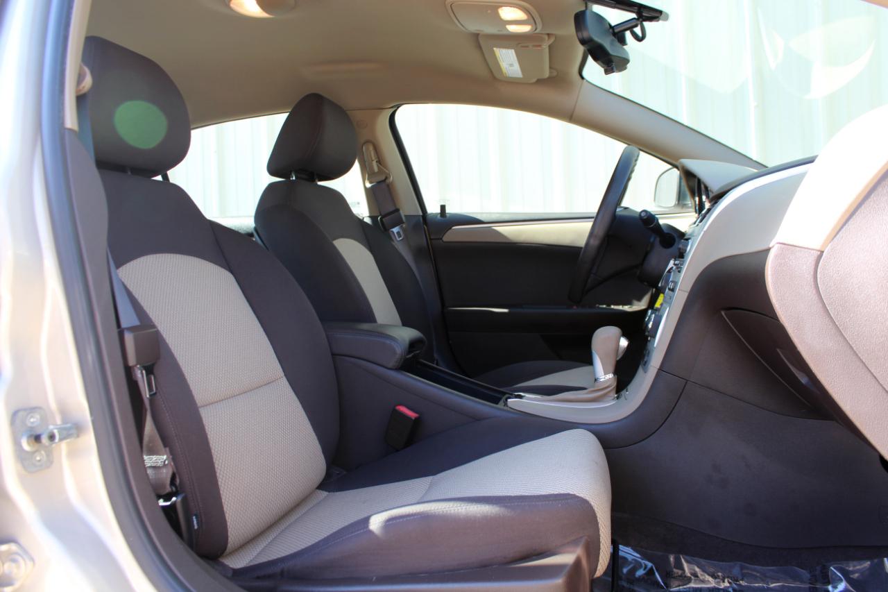 Chevrolet Malibu LT 4D Sedan 2011