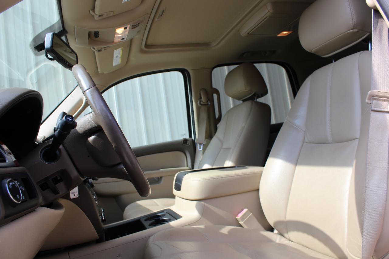 GMC Yukon SLT 2WD 2013