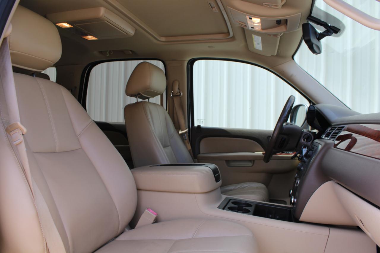 GMC Yukon SLT 2WD 2013