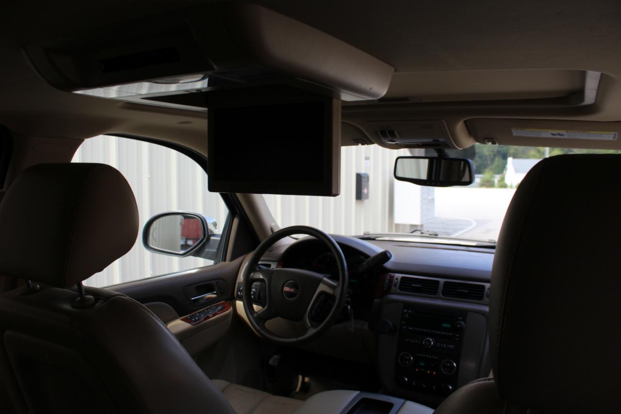 GMC Yukon SLT 2WD 2013