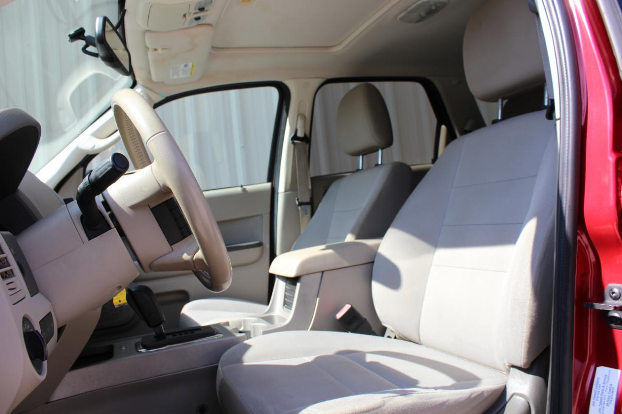 Ford Escape XLT FWD 2011