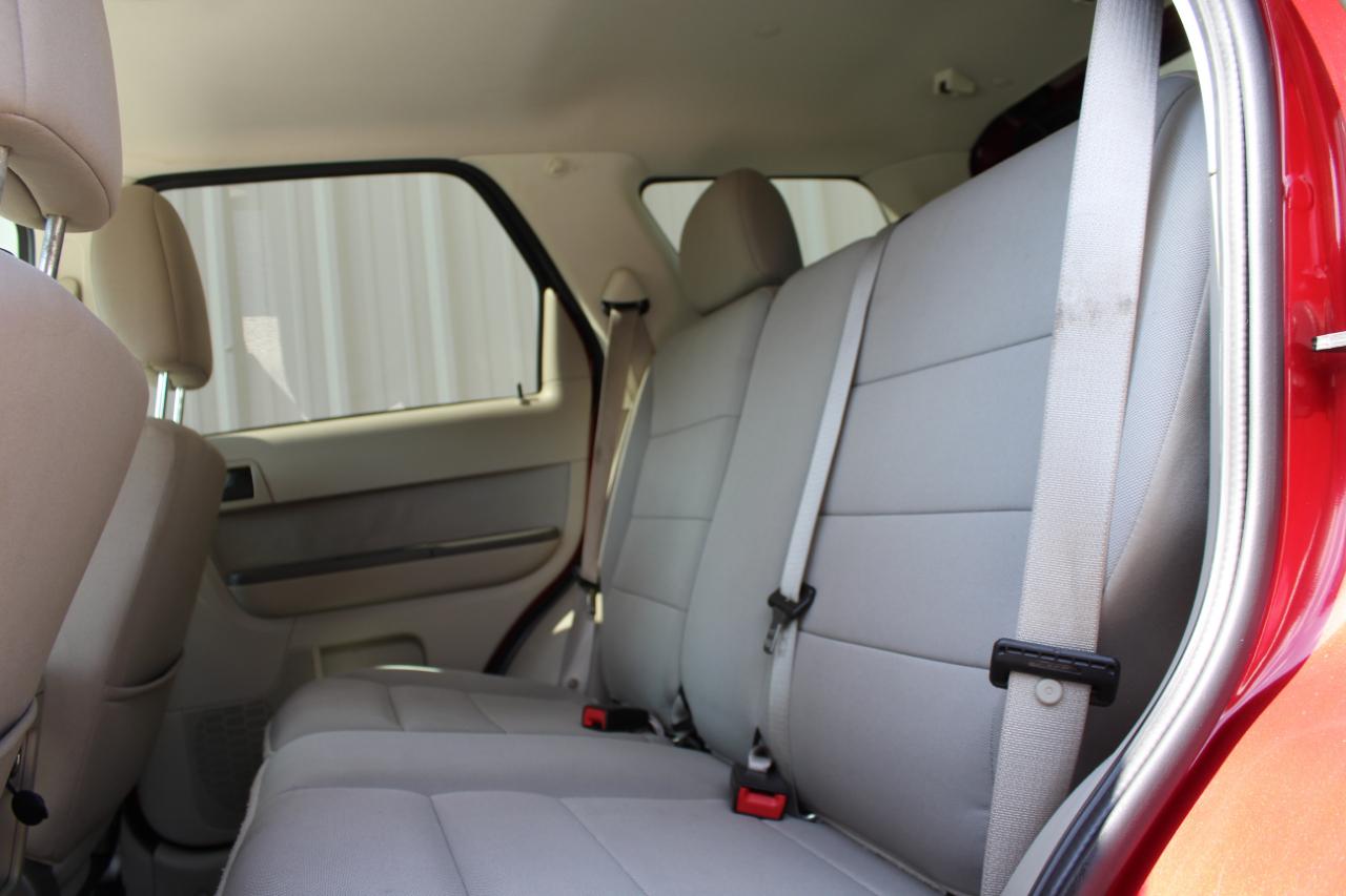 Ford Escape XLT FWD 2011