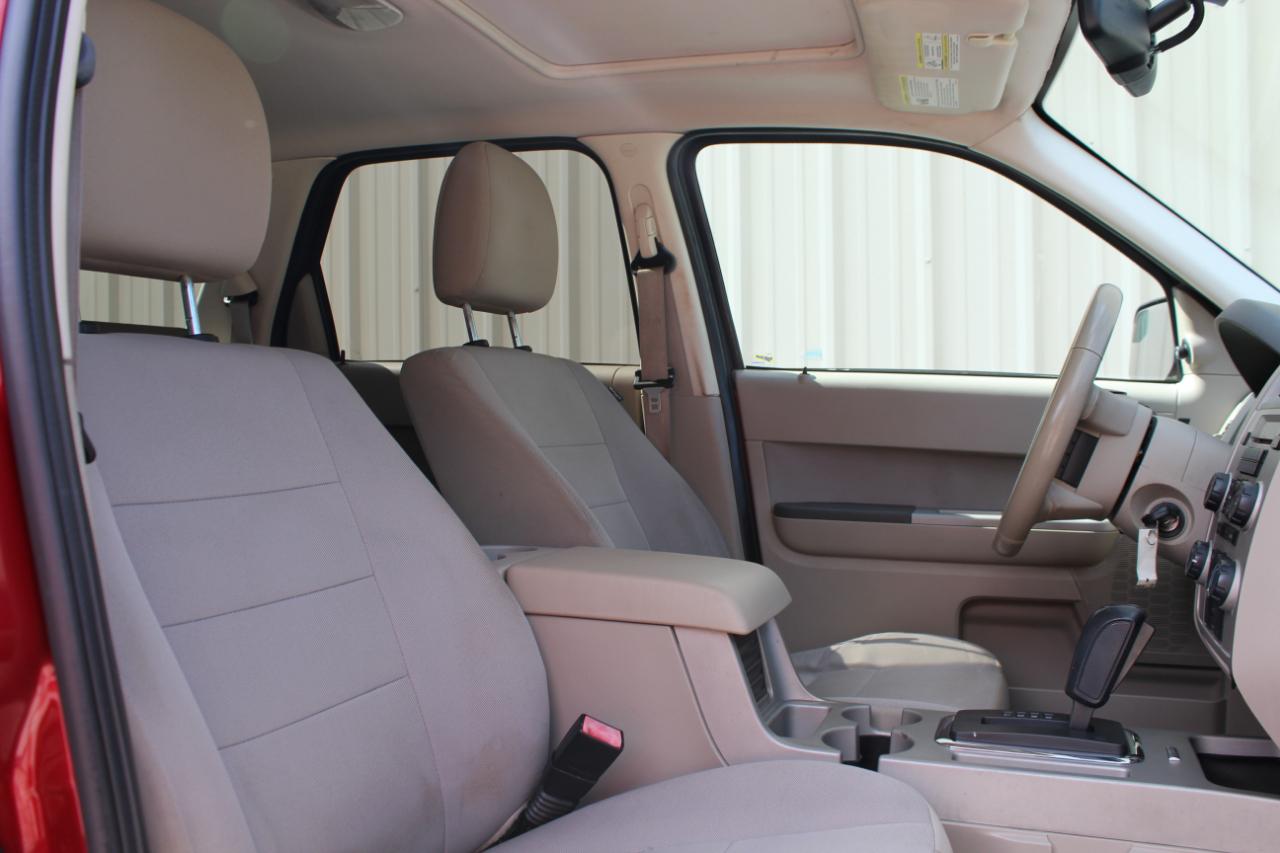 Ford Escape XLT FWD 2011