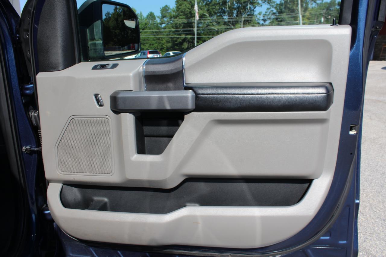 Ford F-150 XL SuperCrew 5.5-ft. Bed 4WD 2015