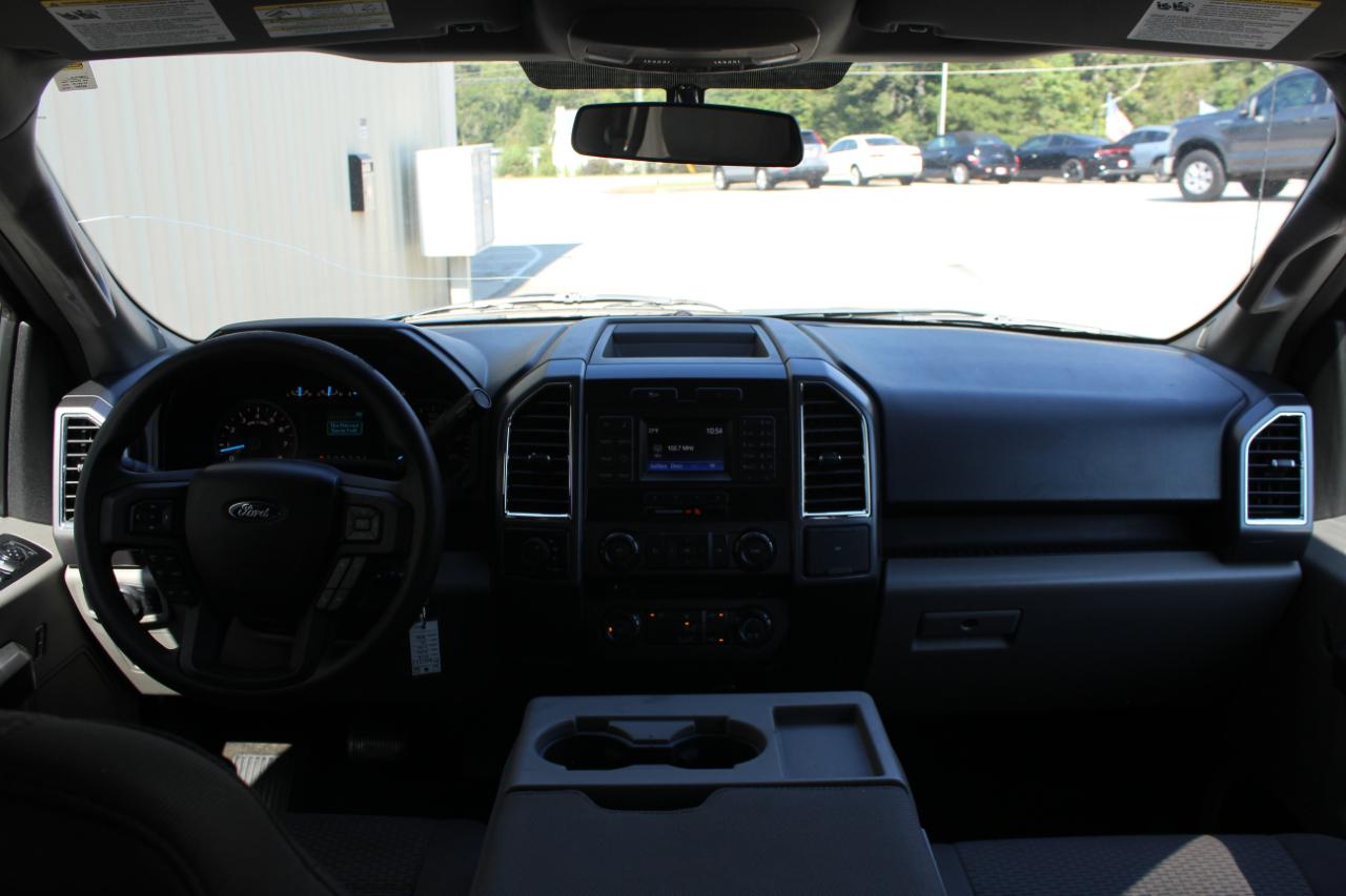 Ford F-150 XL SuperCrew 5.5-ft. Bed 4WD 2015