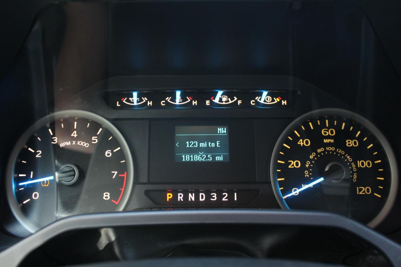 Ford F-150 XL SuperCrew 5.5-ft. Bed 4WD 2015