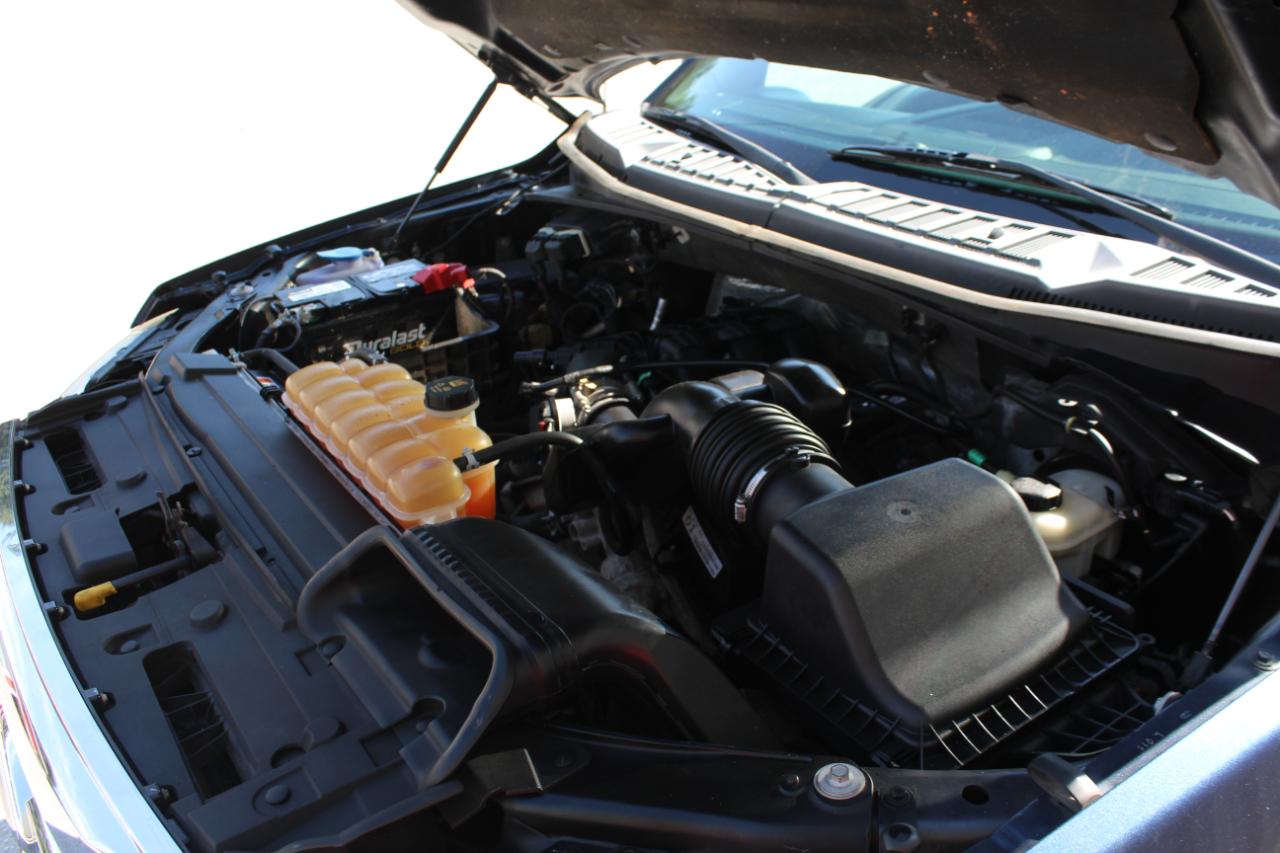 Ford F-150 XL SuperCrew 5.5-ft. Bed 4WD 2015