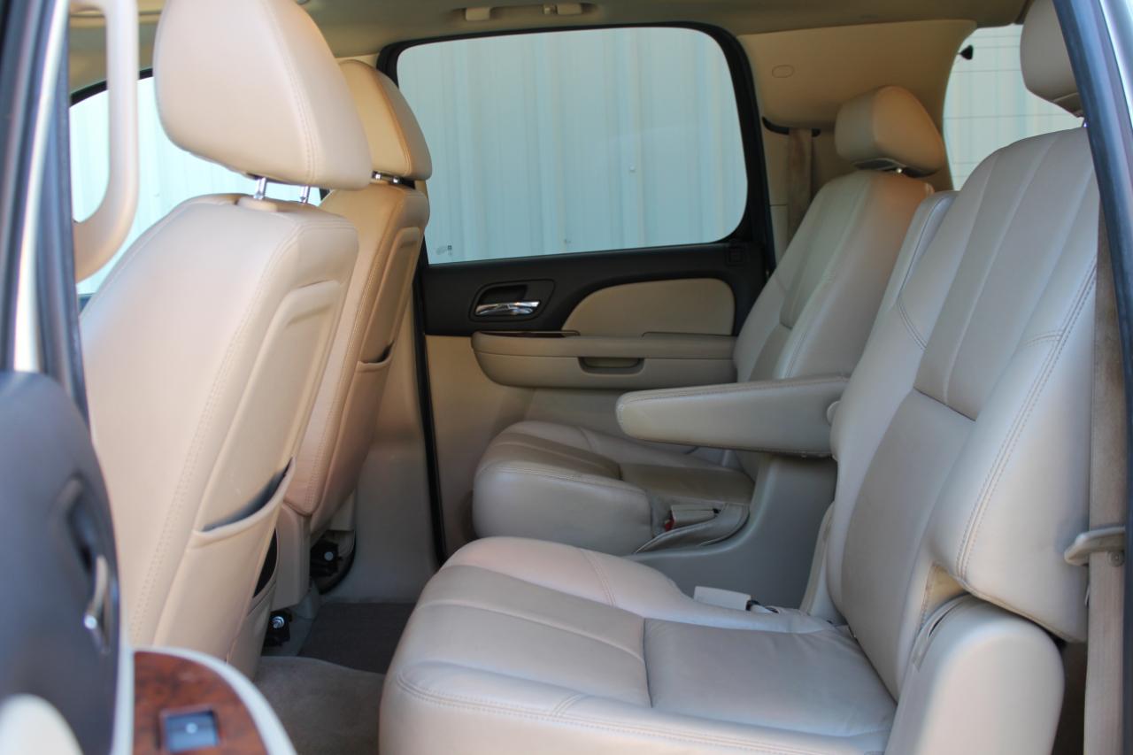 Chevrolet Suburban LTZ 1500 2WD 2008