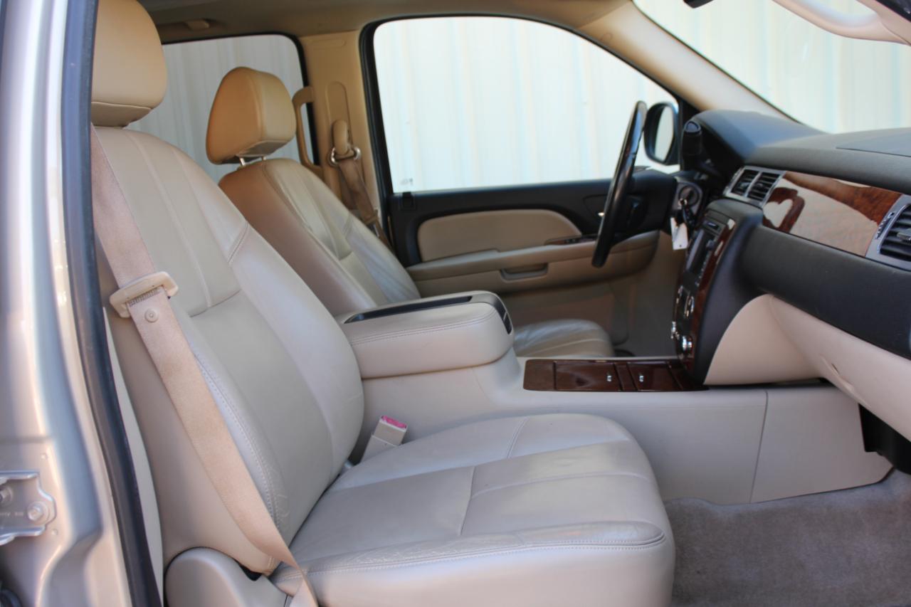 Chevrolet Suburban LTZ 1500 2WD 2008