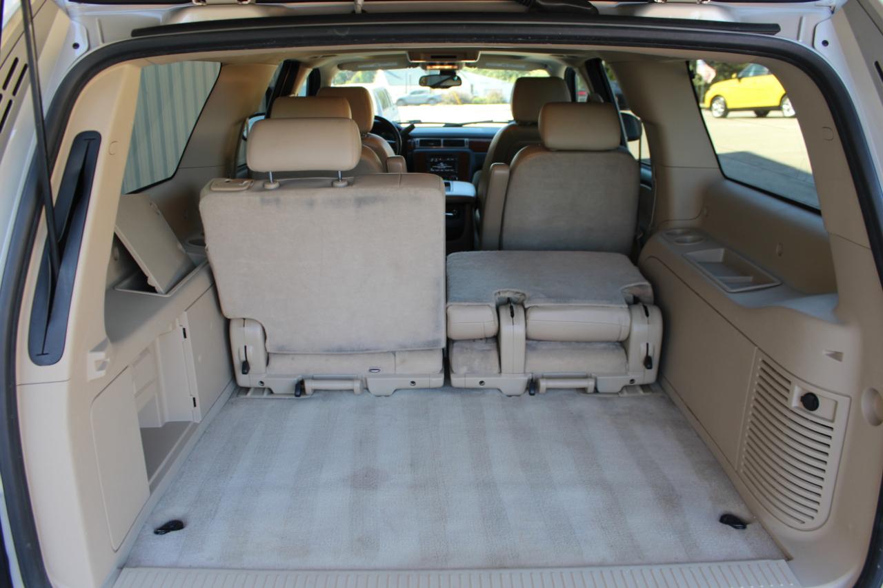 Chevrolet Suburban LTZ 1500 2WD 2008