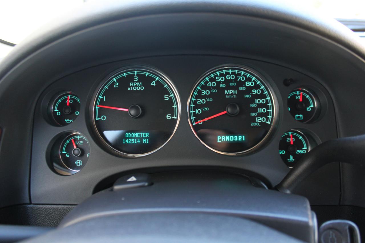 Chevrolet Suburban LTZ 1500 2WD 2008