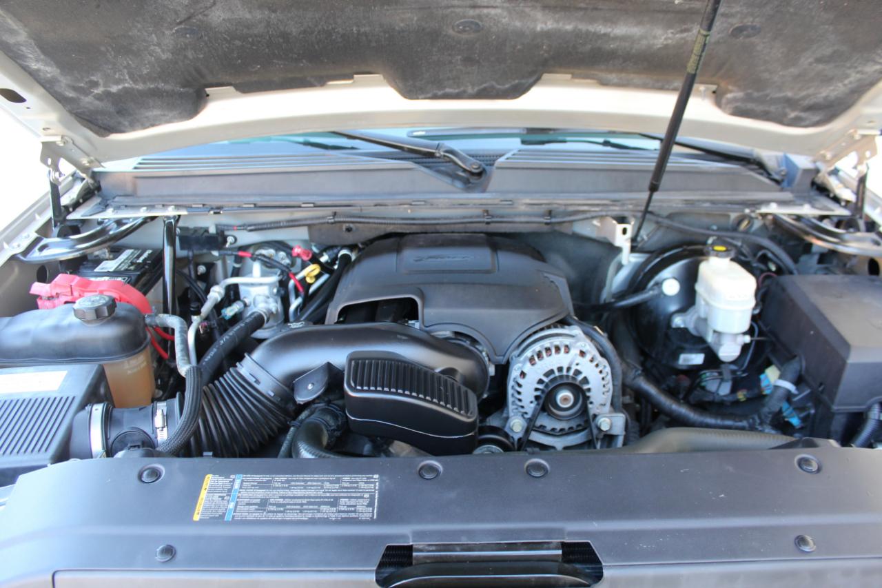 Chevrolet Suburban LTZ 1500 2WD 2008