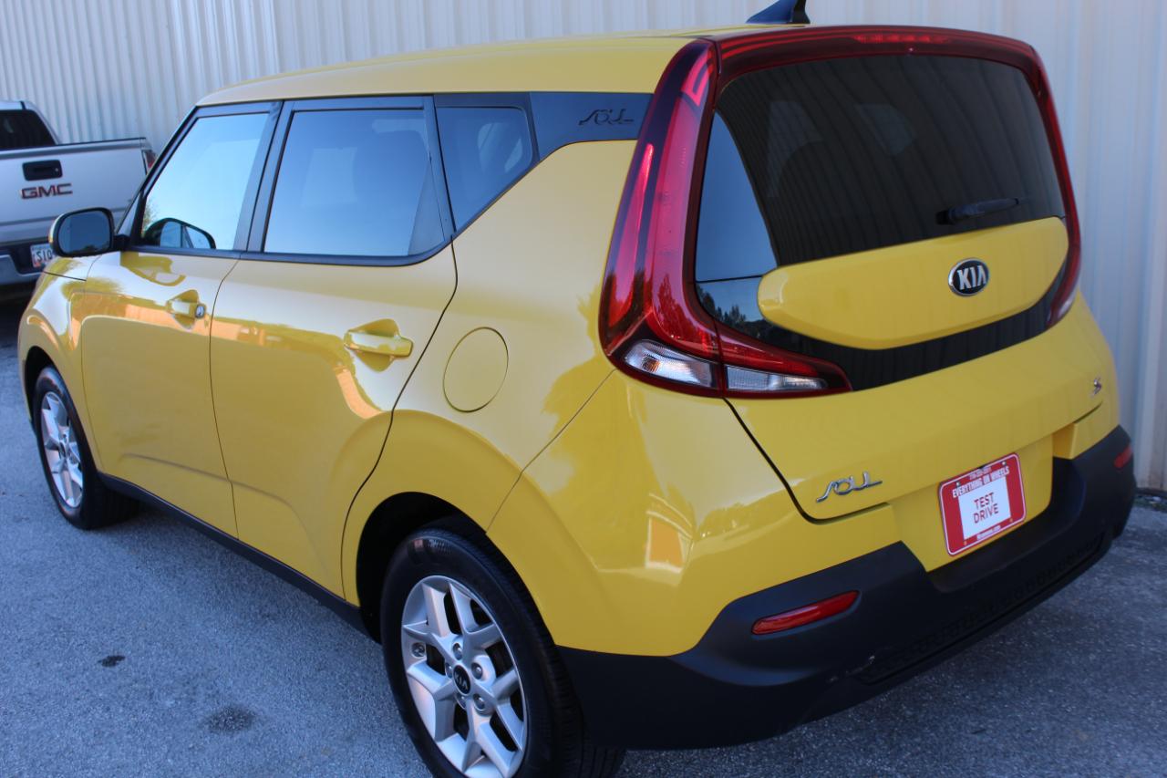 Kia Soul S 2020