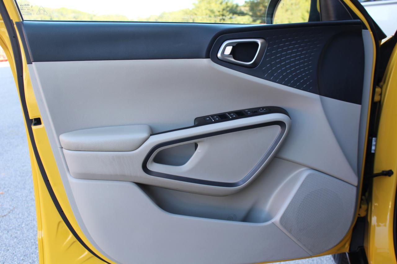 Kia Soul S 2020