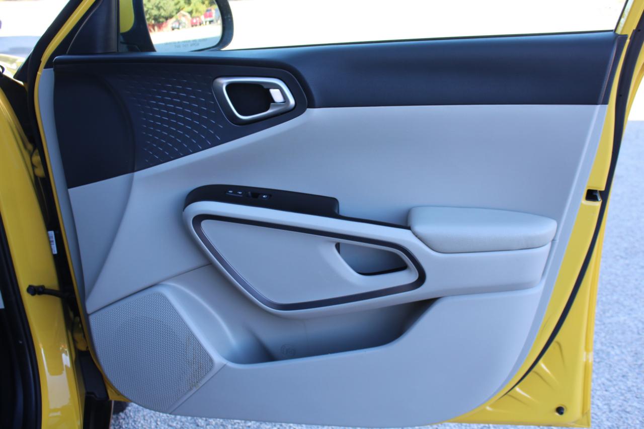 Kia Soul S 2020