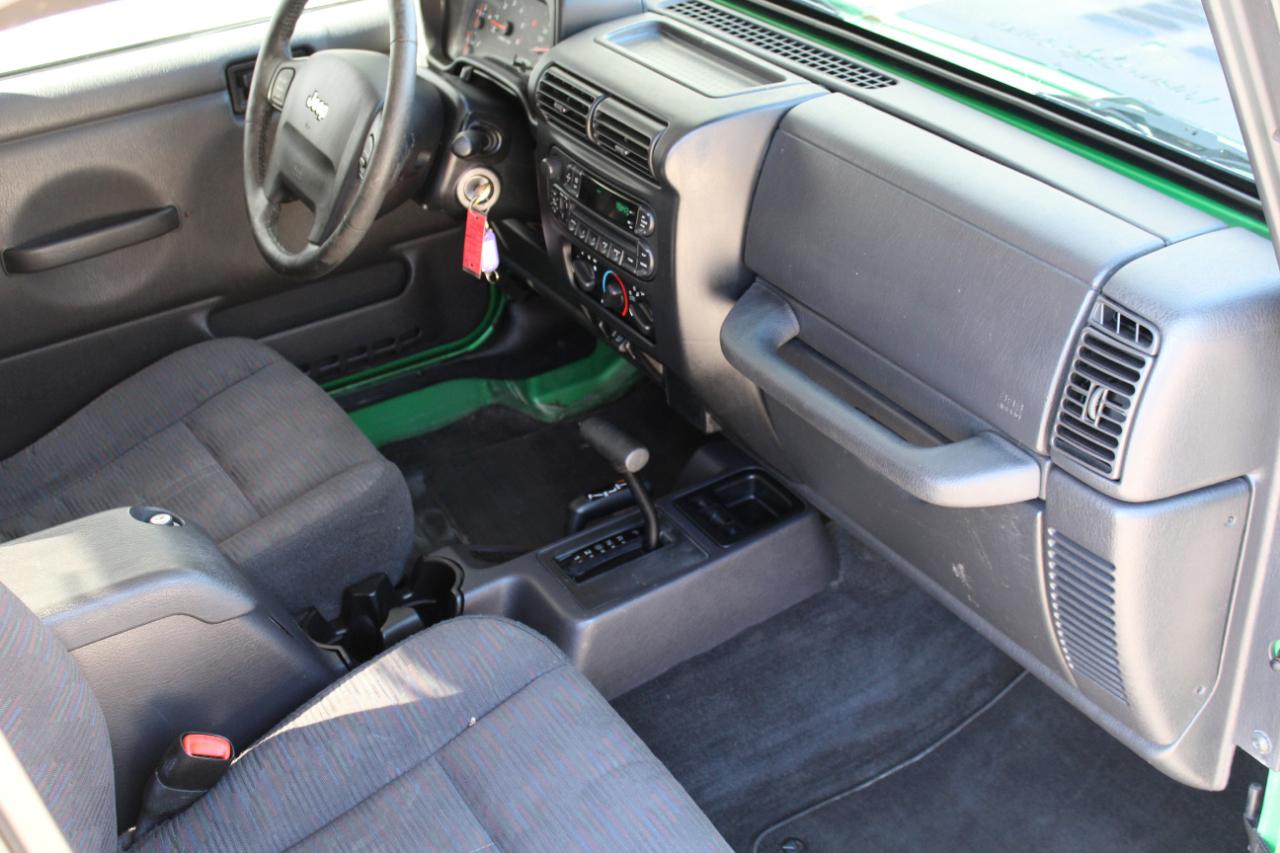 Jeep Wrangler Sport 2004