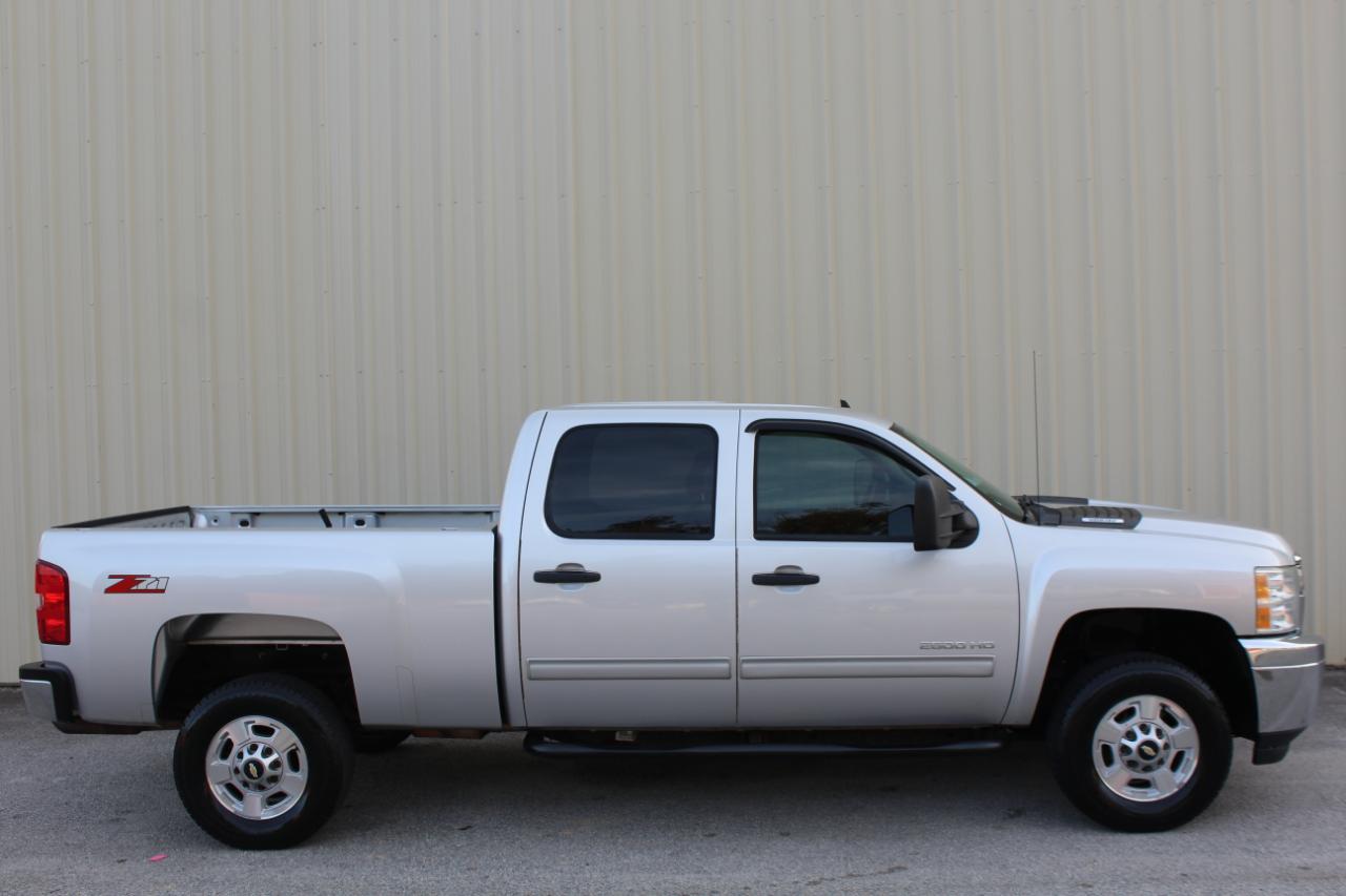 Chevrolet Silverado 2500HD LT Crew Cab 2WD 2012