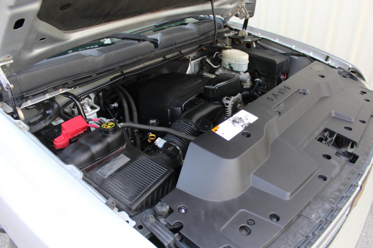 Chevrolet Silverado 2500HD LT Crew Cab 2WD 2012