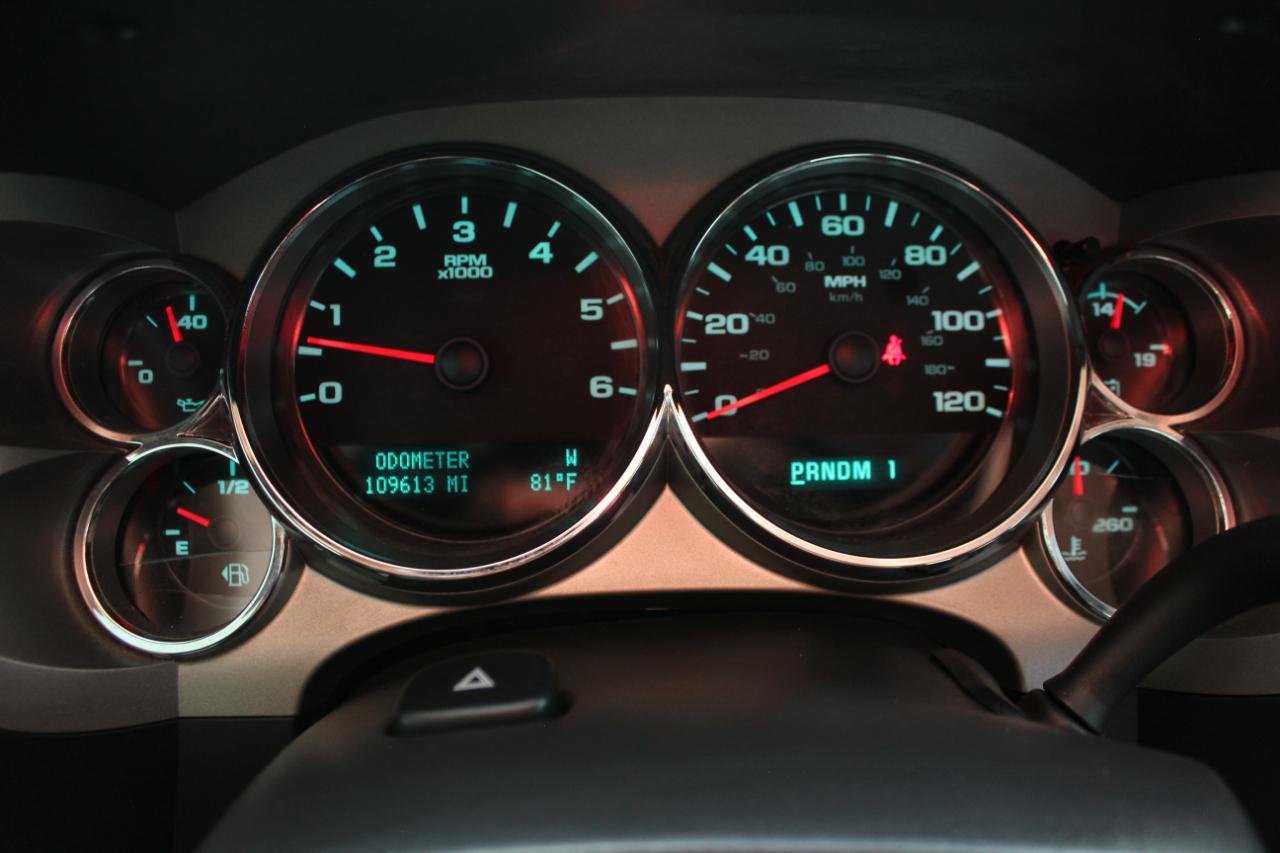 Chevrolet Silverado 2500HD LT Crew Cab 2WD 2012