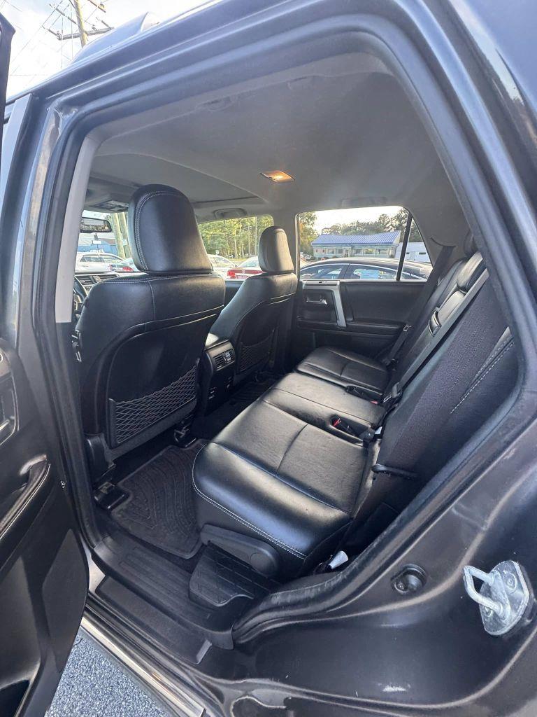 Toyota 4Runner  2016 Toyota 4Runner  2016