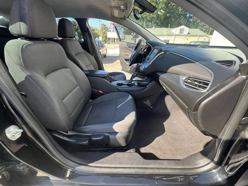 Chevrolet Malibu  2017 Chevrolet Malibu  2017