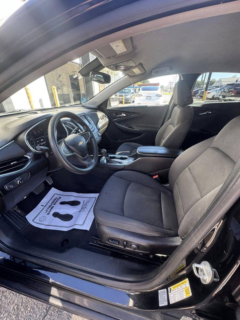Chevrolet Malibu  2017 Chevrolet Malibu  2017