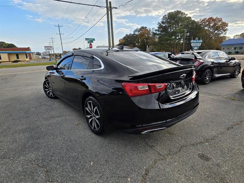 Chevrolet Malibu  2020