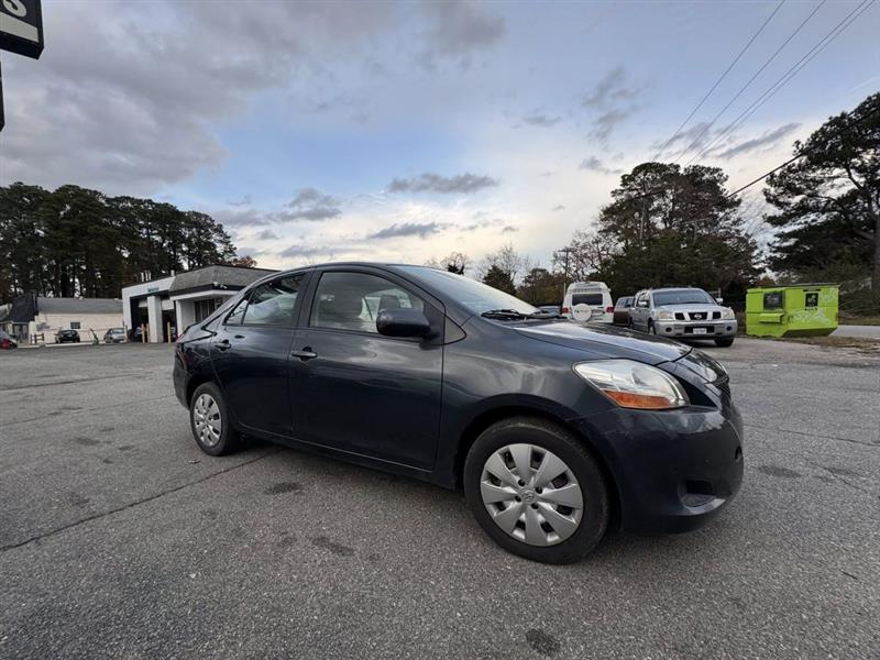 2011 Toyota Yaris Base