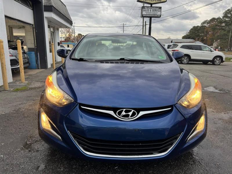 2016 Hyundai Elantra SE photo 2