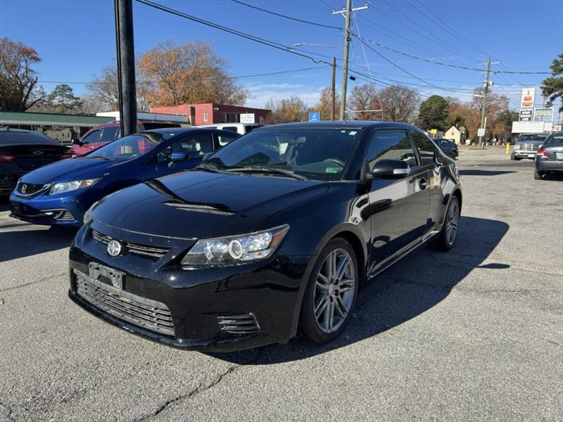 2012 Scion tC photo 2
