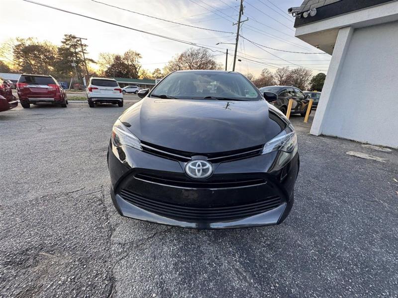 2018 Toyota Corolla L photo 2