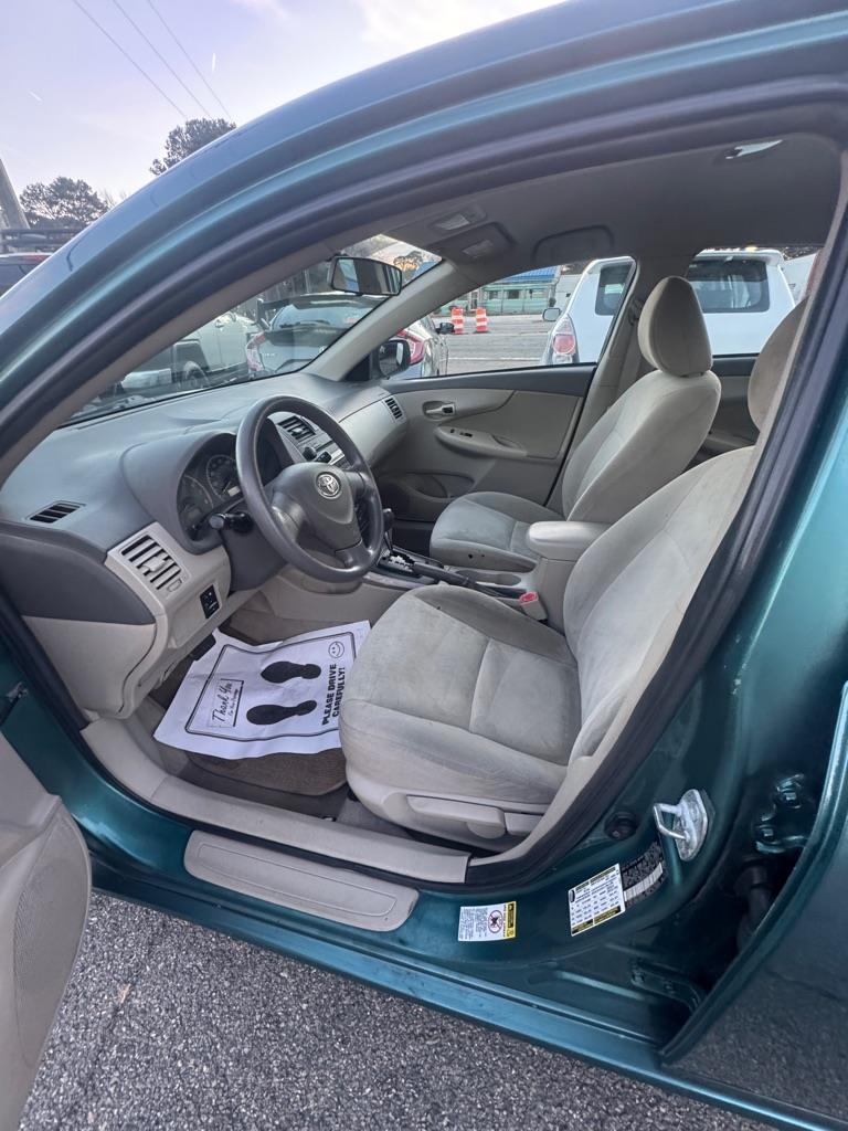 Toyota Corolla  2009