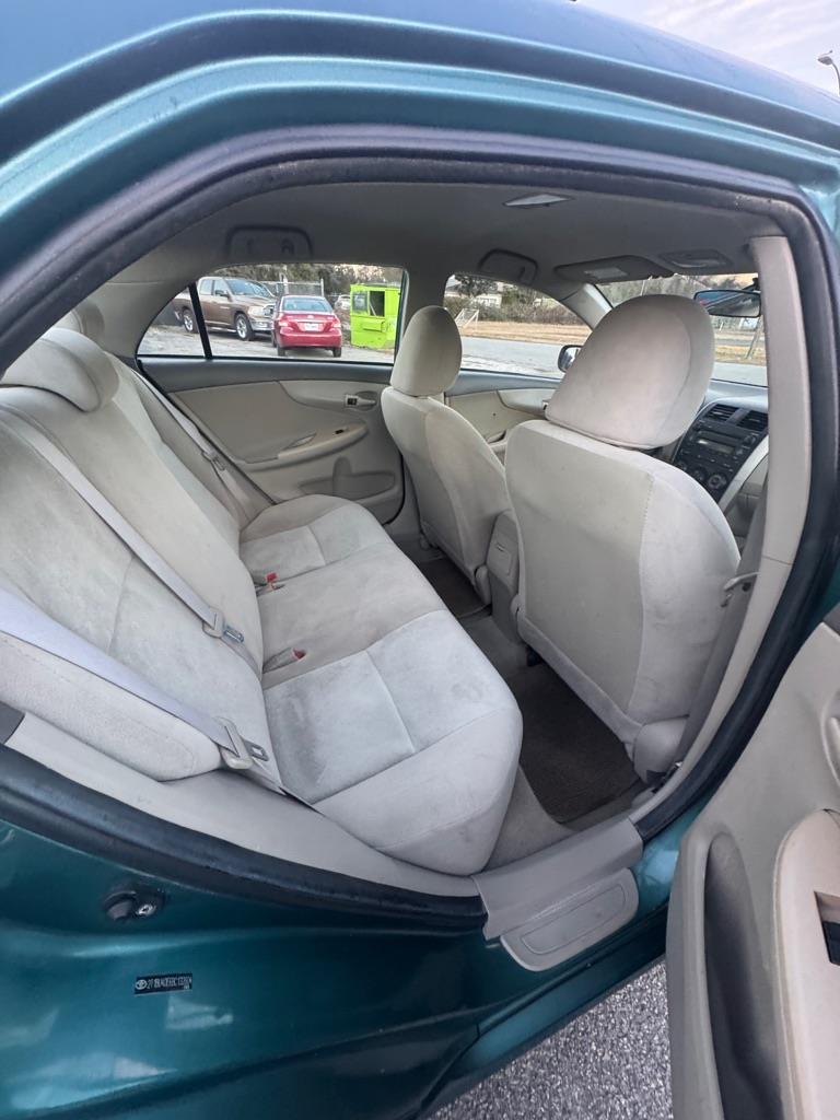 Toyota Corolla  2009