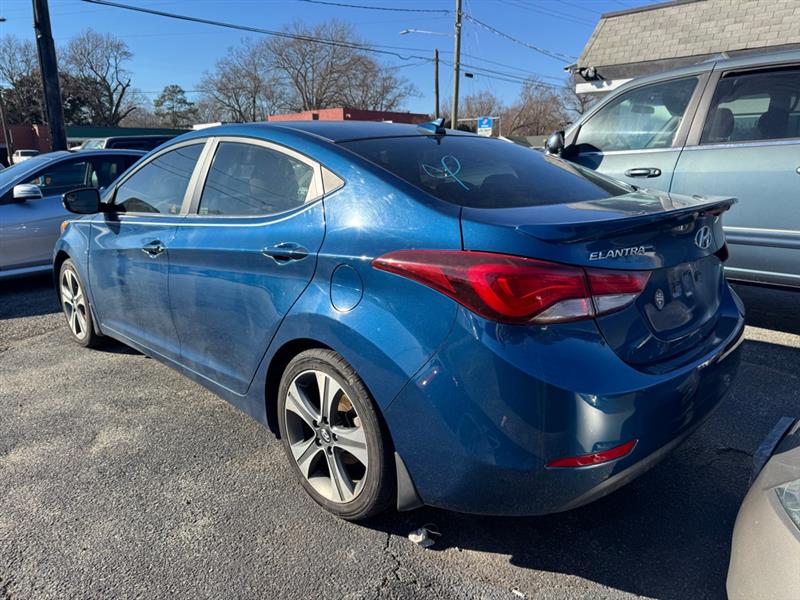 Hyundai Elantra  2016